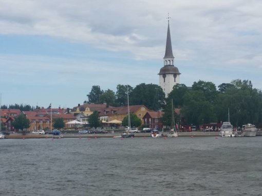 Stadsvy och Mariefreds kyrka Foto Bo Adriansson