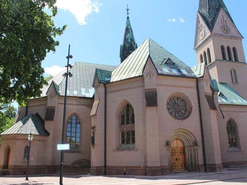 Sankta Helena kyrka och Källa