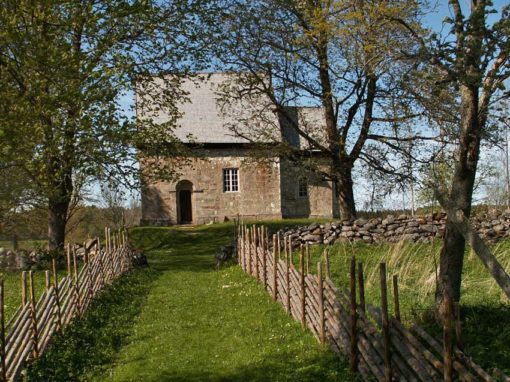 Suntaks gamla kyrka