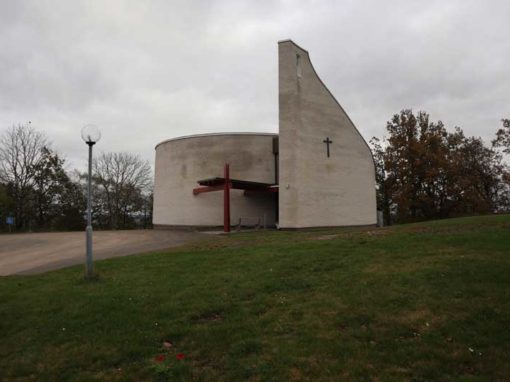 Sankt Lukas kyrka, Skövde