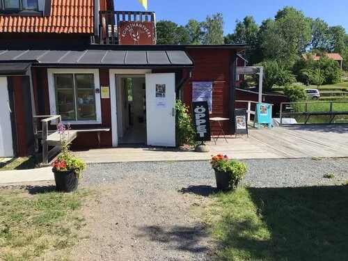 Ångbåtsbryggan – Grisslehamn